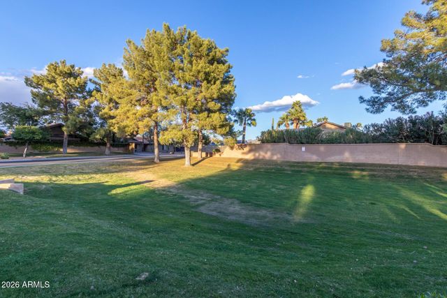 15821 N 51st Street, Scottsdale, AZ 85254