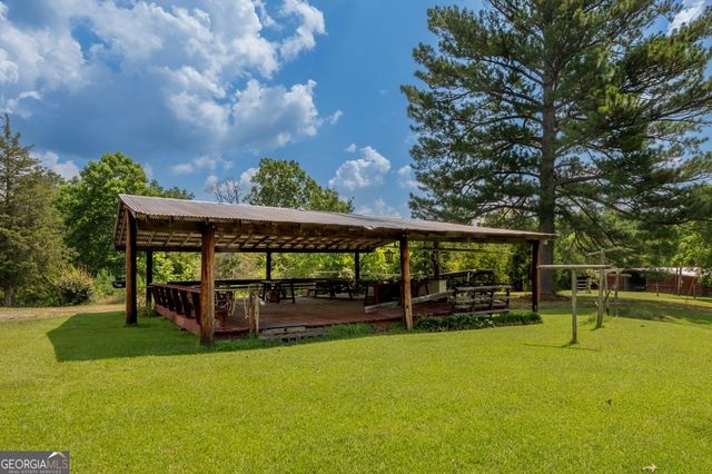150 Bradford Drive, Summerville, GA 30747