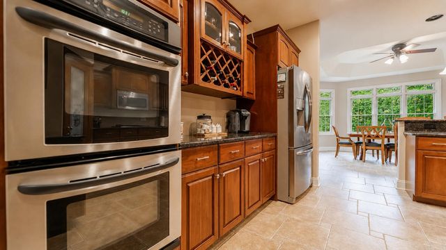 9385 Julia Drive, St. John, IN 46373
