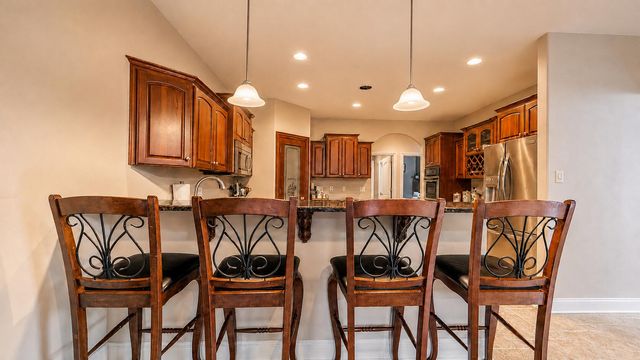 9385 Julia Drive, St. John, IN 46373