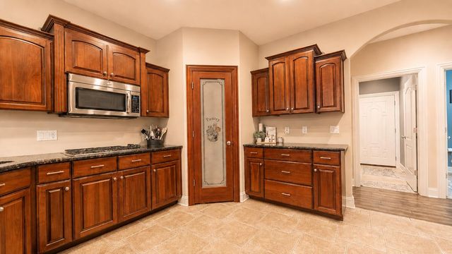 9385 Julia Drive, St. John, IN 46373