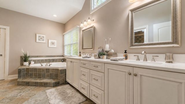 9385 Julia Drive, St. John, IN 46373