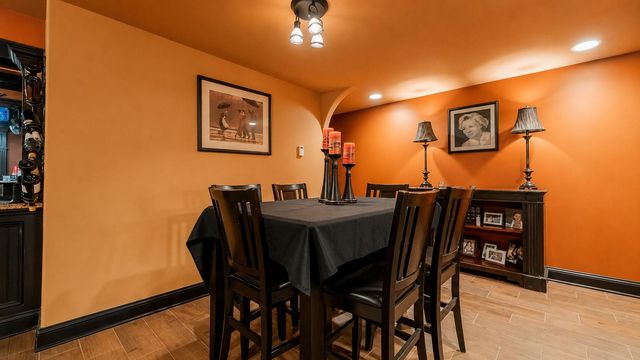 9385 Julia Drive, St. John, IN 46373