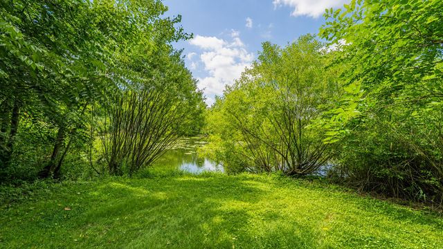 9385 Julia Drive, St. John, IN 46373