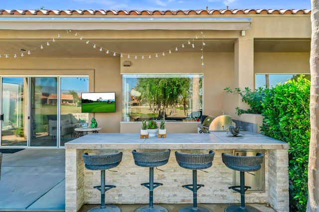 52 Hilton Head Drive, Rancho Mirage, CA 92270