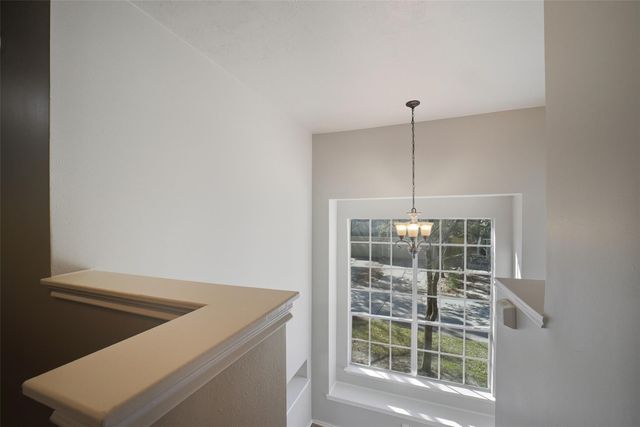 79 N Walden Elms Circle, The Woodlands, TX 77382