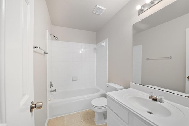 79 N Walden Elms Circle, The Woodlands, TX 77382