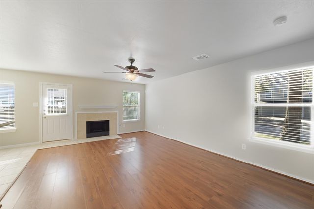 79 N Walden Elms Circle, The Woodlands, TX 77382