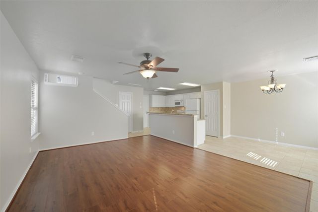 79 N Walden Elms Circle, The Woodlands, TX 77382