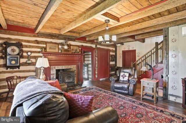 45 COUGAR HOLLOW RD, Romney, WV 26757