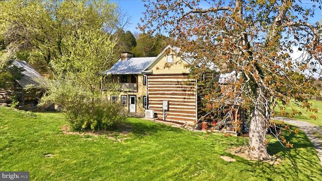 45 COUGAR HOLLOW RD, Romney, WV 26757