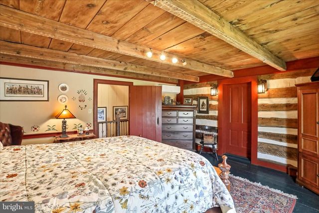 45 COUGAR HOLLOW RD, Romney, WV 26757