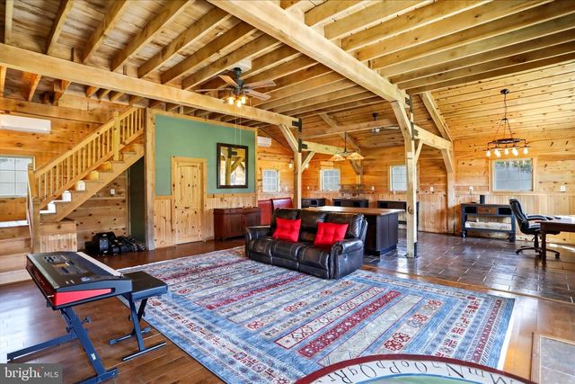45 COUGAR HOLLOW RD, Romney, WV 26757