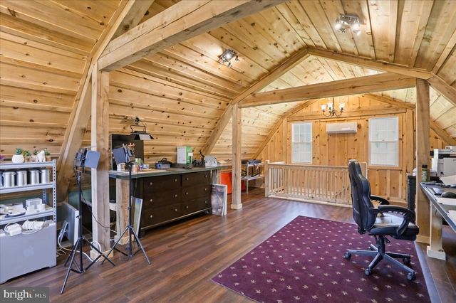45 COUGAR HOLLOW RD, Romney, WV 26757