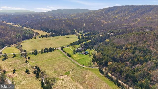 45 COUGAR HOLLOW RD, Romney, WV 26757