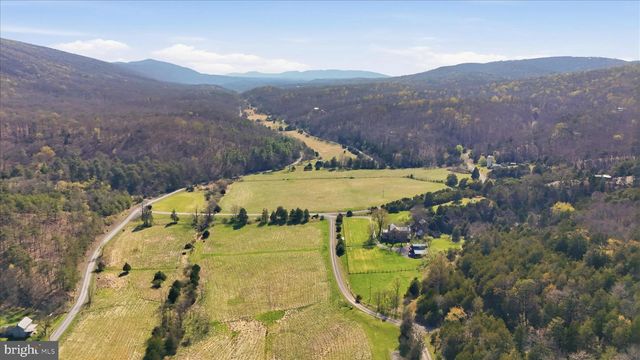 45 COUGAR HOLLOW RD, Romney, WV 26757