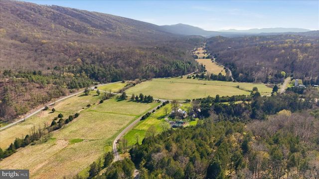 45 COUGAR HOLLOW RD, Romney, WV 26757