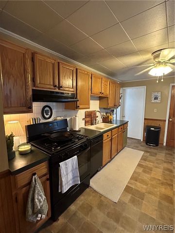 10 Orchard Place, Lackawanna, NY 14218
