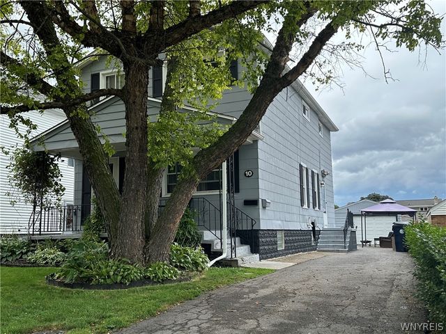 10 Orchard Place, Lackawanna, NY 14218