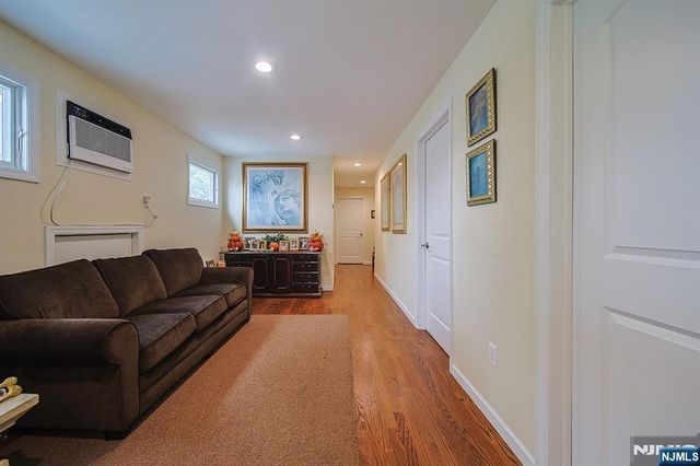 1003 Cumbermeade Road, Fort Lee, NJ 07024