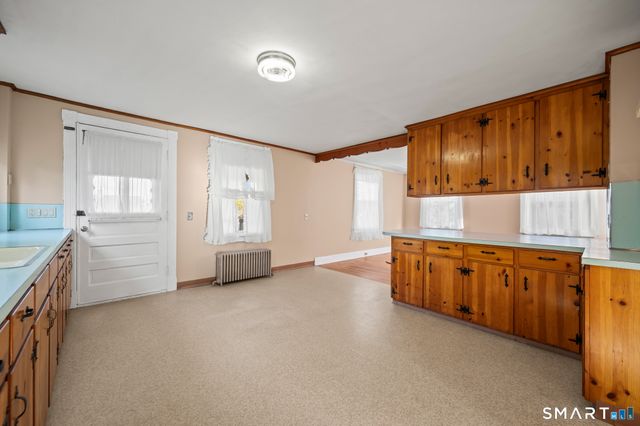 64 High Street, Middletown, CT 06457