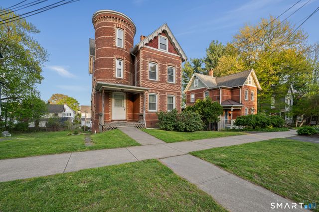 64 High Street, Middletown, CT 06457