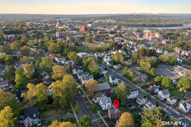 64 High Street, Middletown, CT 06457