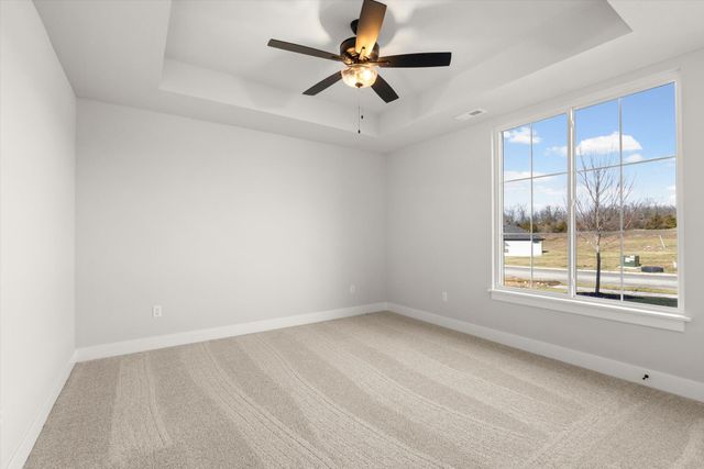 2621 EASLEY CABIN CIR, Columbia, MO 65201