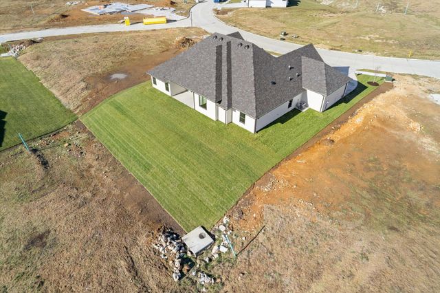 2621 EASLEY CABIN CIR, Columbia, MO 65201