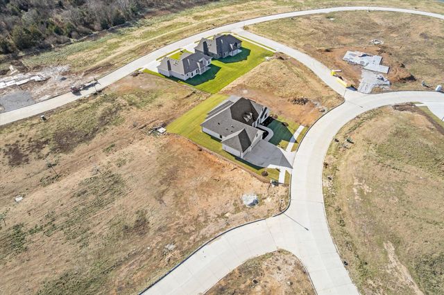 2621 EASLEY CABIN CIR, Columbia, MO 65201