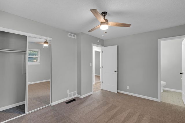 7112 N MOBERLY DR, Columbia, MO 65202