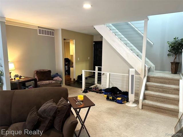 29161 Village Road, Southfield, MI 48034