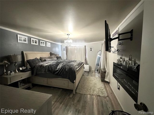 29161 Village Road, Southfield, MI 48034