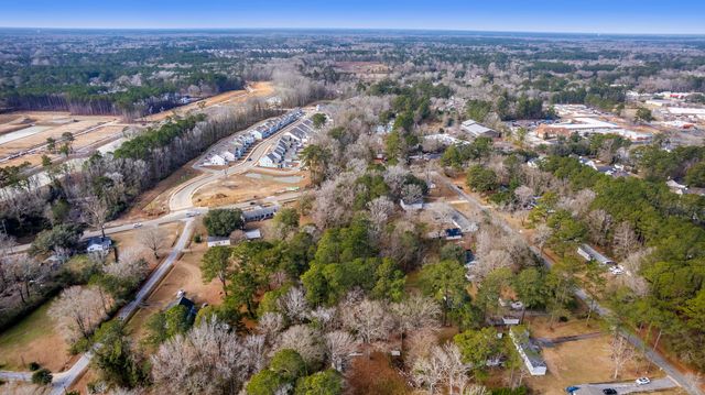 810 Orangeburg Road, Summerville, SC 29483