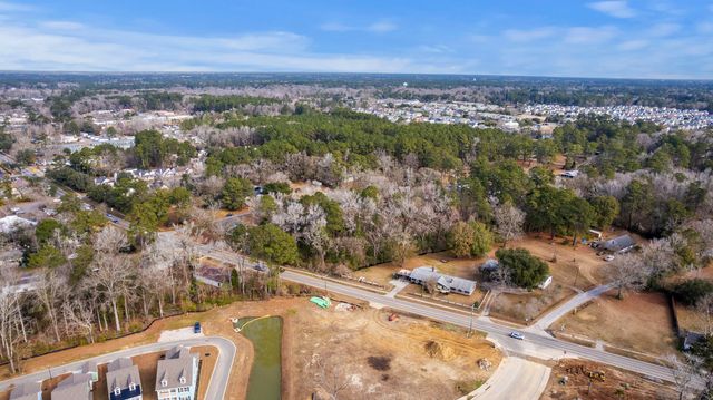 810 Orangeburg Road, Summerville, SC 29483