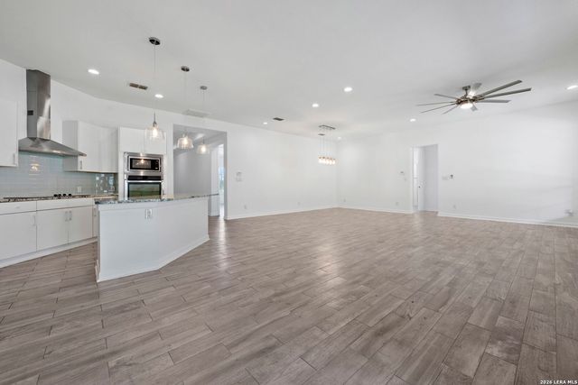 1303 SUMMERFIELD, San Antonio, TX 78258