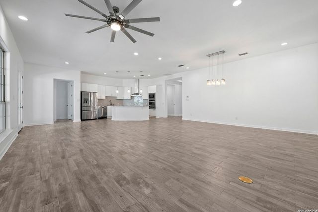 1303 SUMMERFIELD, San Antonio, TX 78258