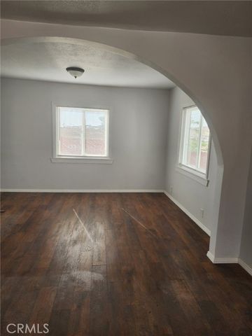 232 E Fredricks, Barstow, CA 92311