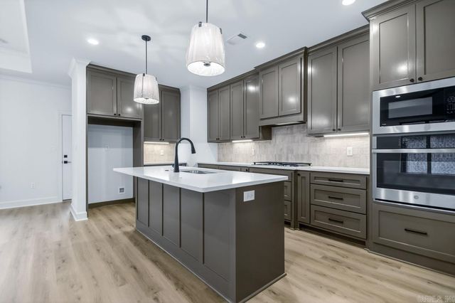 192 Fletcher Ridge Drive, Little Rock, AR 72223