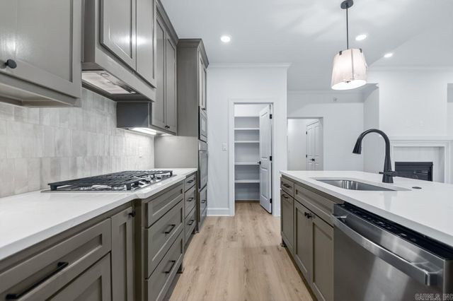 192 Fletcher Ridge Drive, Little Rock, AR 72223