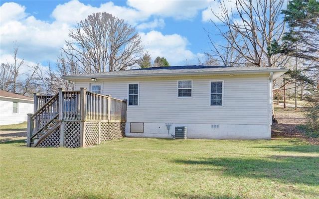 134 Faulkner Street, Cleveland, GA 30528