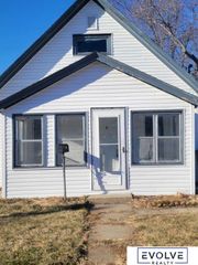106 S 23rd Street, Council Bluffs, IA 51501
