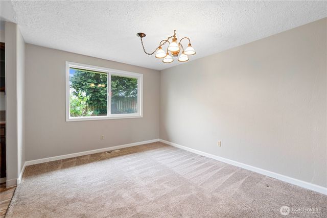 10517 NW 29th Avenue, Vancouver, WA 98685