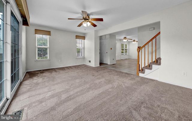 8006 SPRUCE MILL DR, Yardley, PA 19067