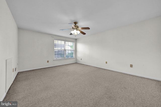 8006 SPRUCE MILL DR, Yardley, PA 19067