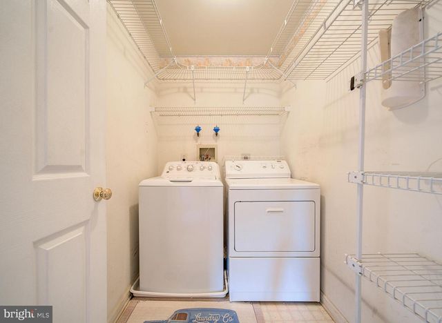 8006 SPRUCE MILL DR, Yardley, PA 19067