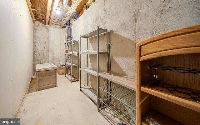 8006 SPRUCE MILL DR, Yardley, PA 19067