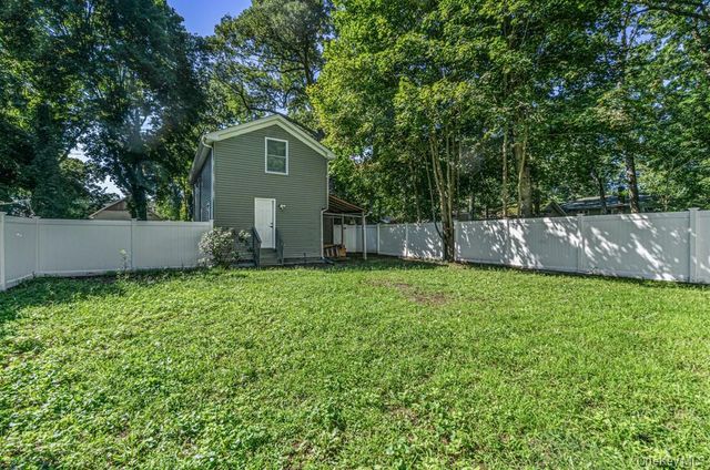 155 Moriches Avenue, Mastic, NY 11950