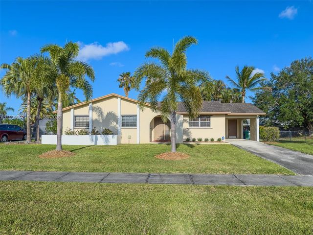 30861 SW 192nd Ave, Homestead, FL 33030