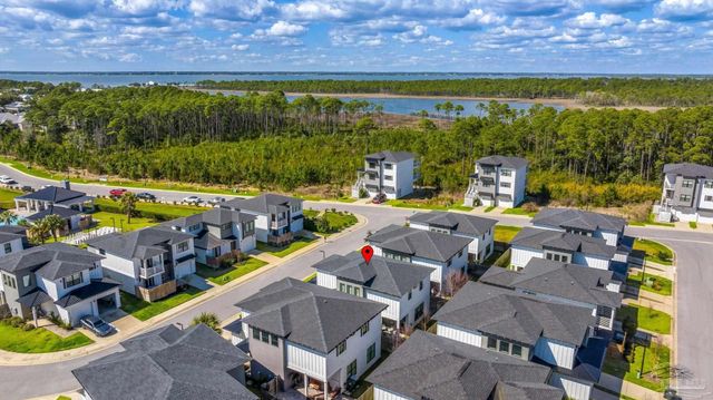 13809 Red Drum Ct, Pensacola, FL 32507